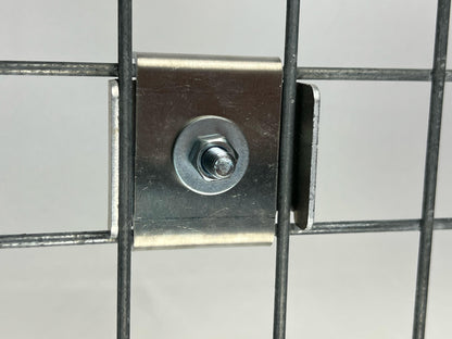 Abrazadera con soporte para valla, malla 5 cm x 5 cm, aluminio