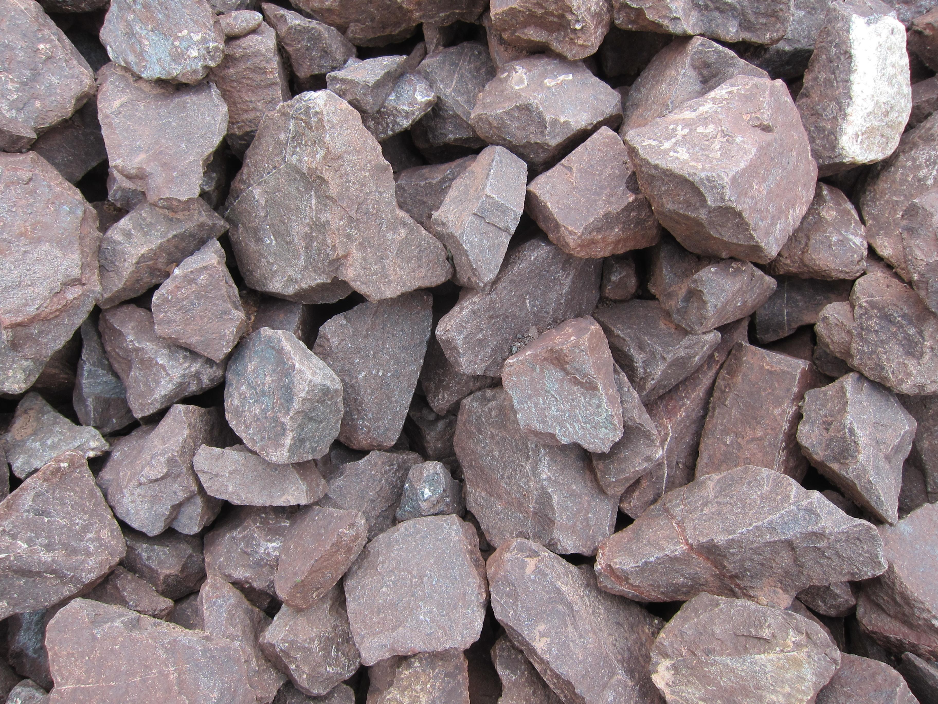 Red andesite 45 to 56 mm