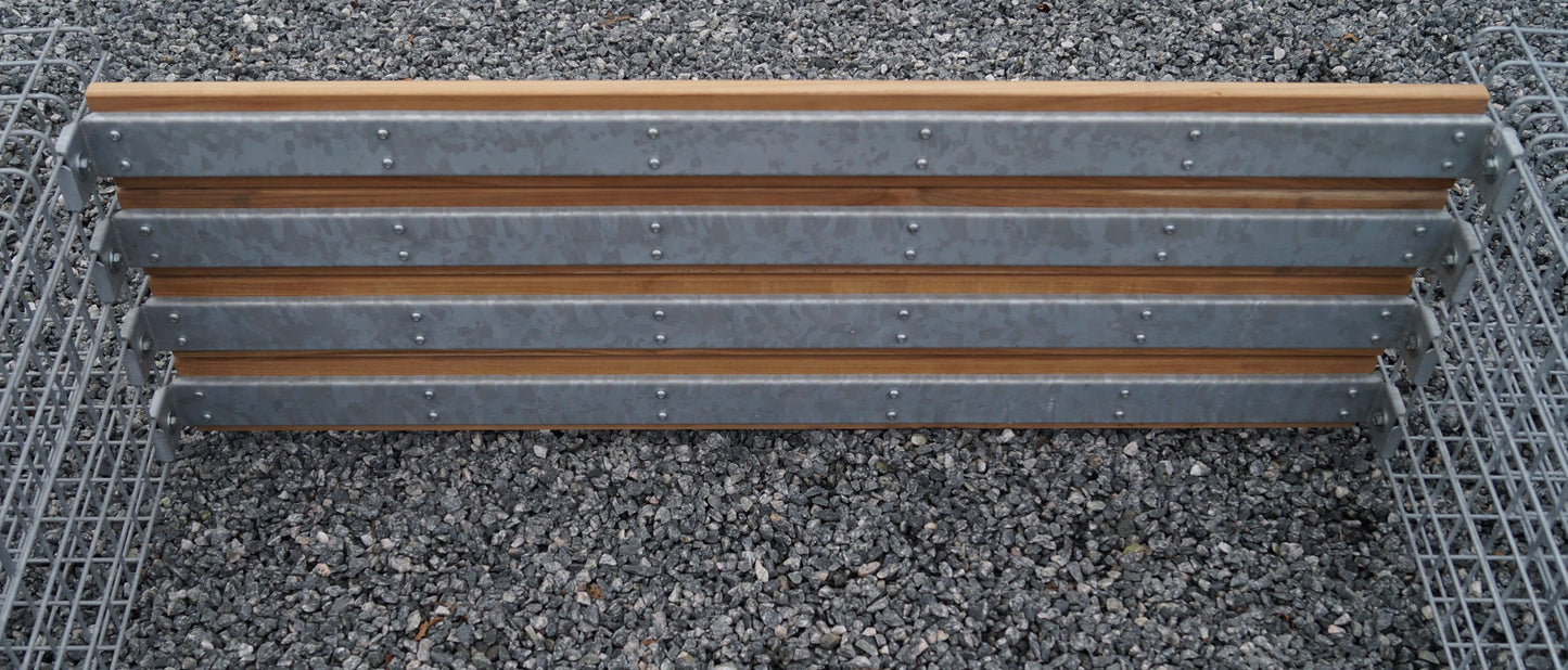 Schanskorfbank met 3 spiraalvormige schanskorven van Cumaru hout, 205 cm lang x 60 cm hoog x 37 cm diep, gegalvaniseerd, MW 5 x 5 cm