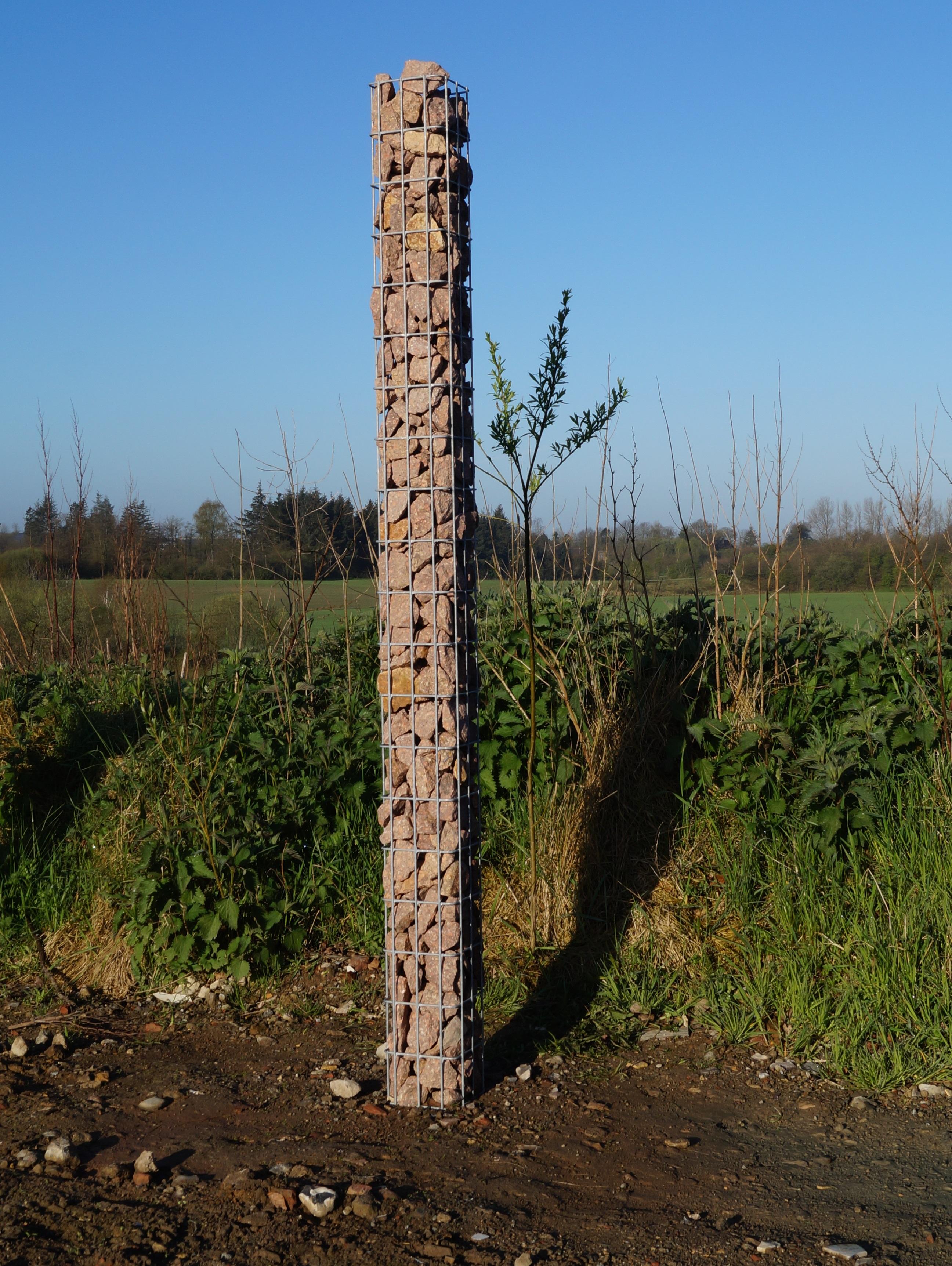 Gabionensäule eckig feuerverzinkt, 17 cm x 17 cm, 200 cm Höhe, MW 5 cm x 10 cm